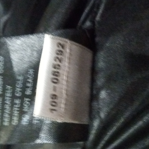 COOGI Puffer Coat - Picture 10 of 10